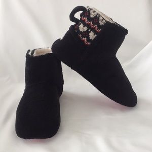 Ugg Kids Slippers!